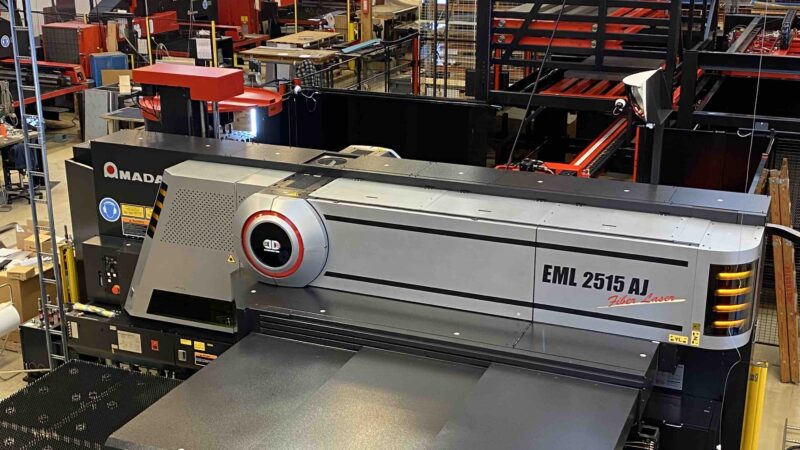 Amada EML2515AJ